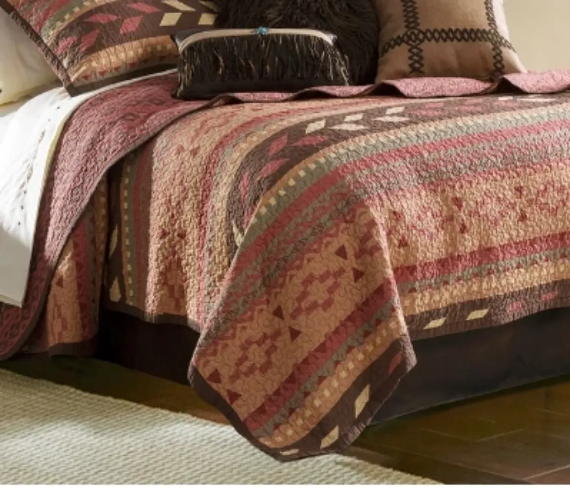 Cowgirl Kim Broken Arrow Quilt Set